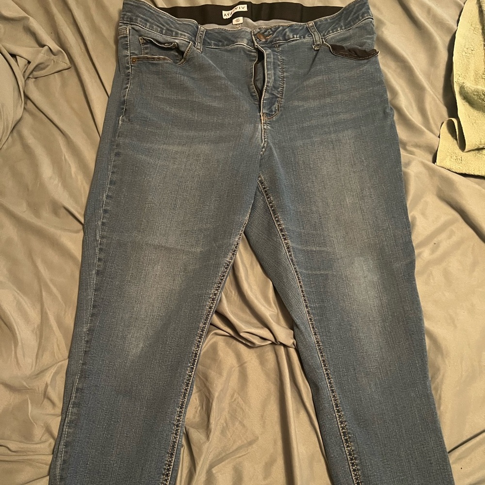 Ava & Viv Women's Skinny Jeans in Medium Blue Wash